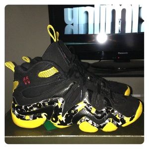 Adidas crazy 8s